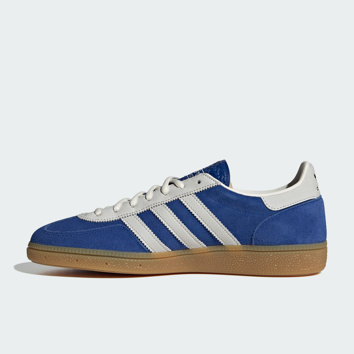 حذاء رياضي كلاسيكي خفيف الوزن  - مراجعة Adidas Shoes Samba وسعره