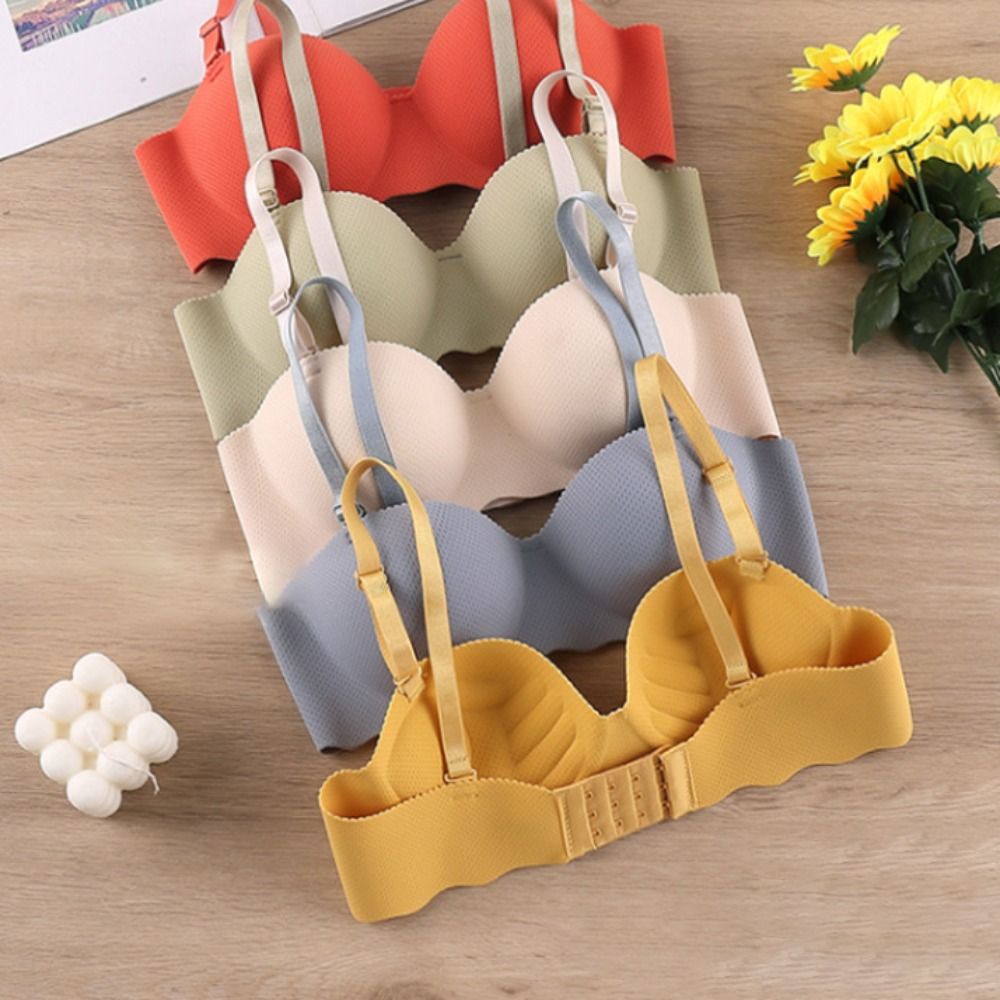 حمالة صدر عصرية مريحة بدون خيا - مراجعة Wirefree Bra Comfort وسعره